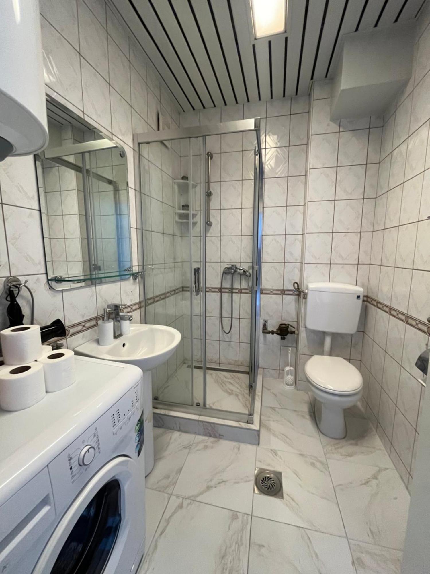 Central M - 5 Apartments Skopje Extérieur photo